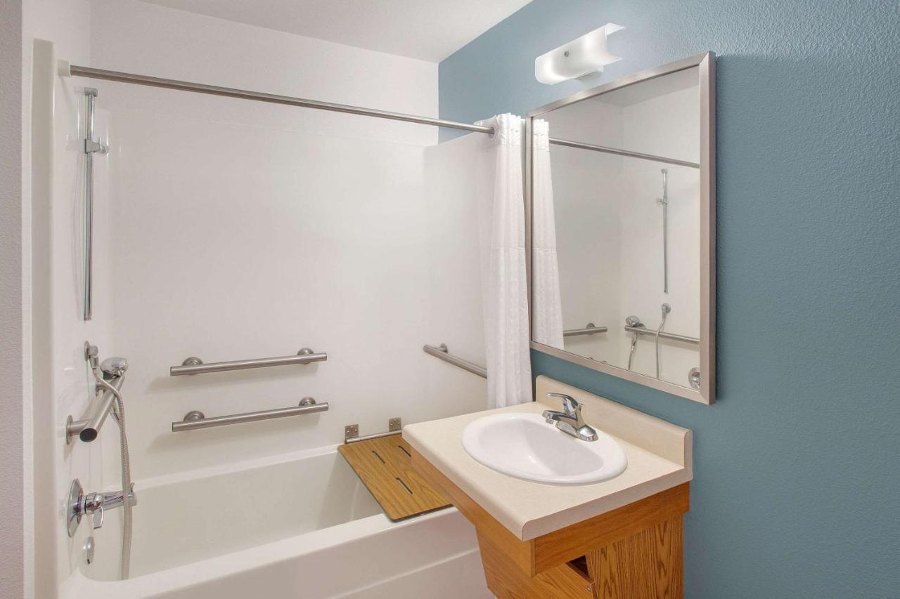 Woodspring Suites Harlingen Exterior foto